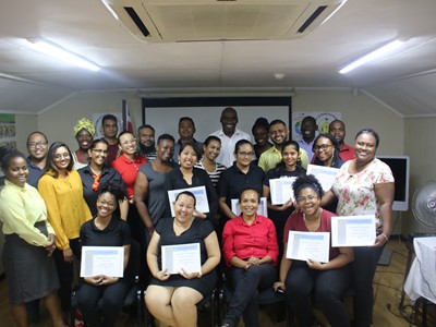 Uitreiking certificaten training Kwaliteitsmanager in de praktijk Food (eerste groep)